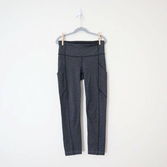 lululemon athletica Pants - Lululemon Size 2 Speed Tight IV Giant Herringbone Gray Crop Leggings